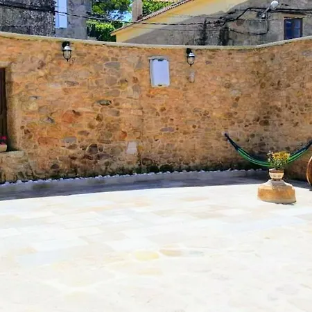 Casa Rua Holiday home *