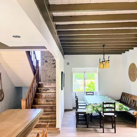 Casa Rua Nyaraló Lira